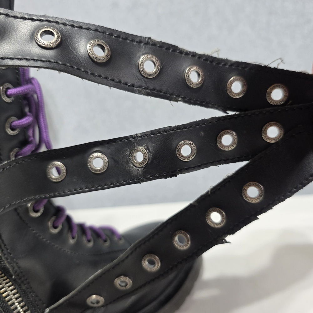 Demonia Black Leather Combat Boots - Side Zip - US 9 mens - Picture 15 of 16